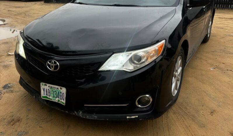 
								2013 Toyota Camry full									
