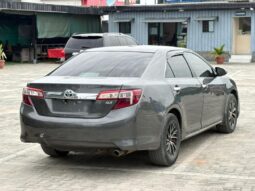 
										2013 Toyota Camry full									