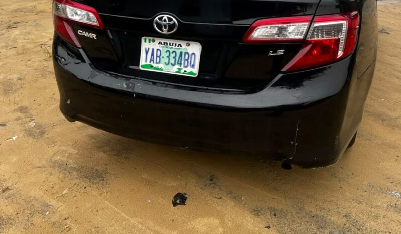 
								2013 Toyota Camry full									
