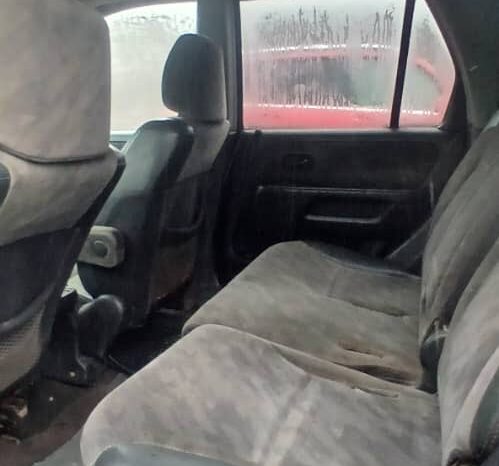 
								2004 Honda CR-V full									