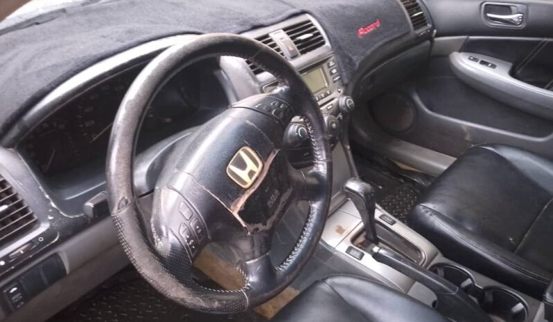 
								2007 Honda Accord full									