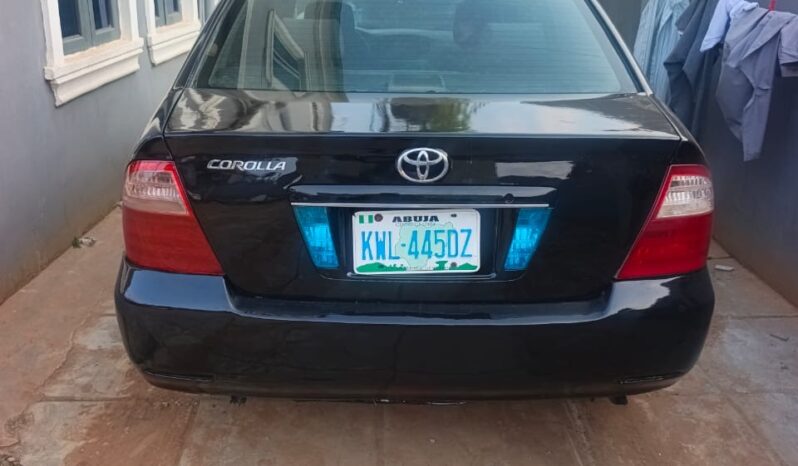 
								2004 Toyota Corolla full									
