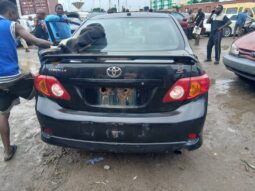 
										2009 Toyota Corolla full									