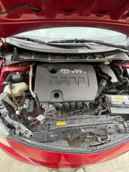 
										2010 Toyota Corolla full									