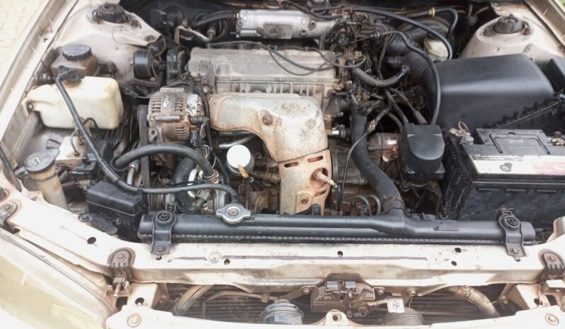 
								2002 Toyota Camry full									