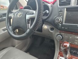 
										2011 Toyota Highlander full									