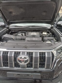
										2023 Toyota Prado full									