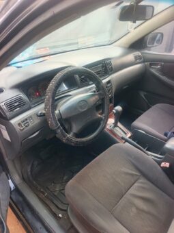 
										2004 Toyota Corolla full									