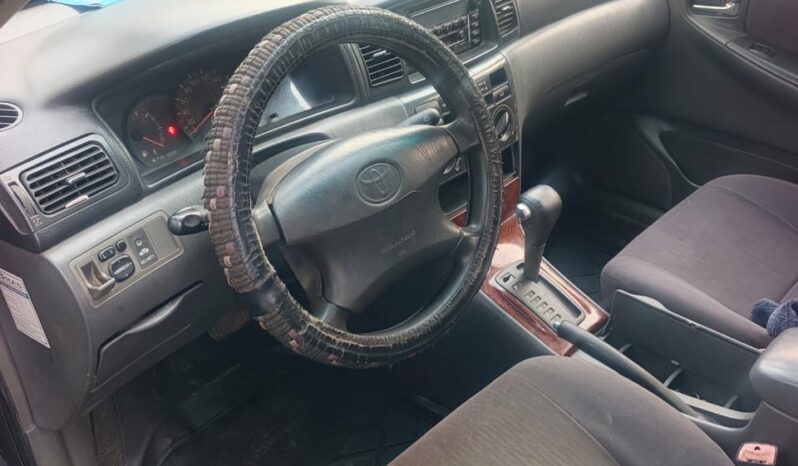 
								2004 Toyota Corolla full									