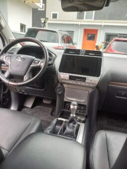 
										2023 Toyota Prado full									