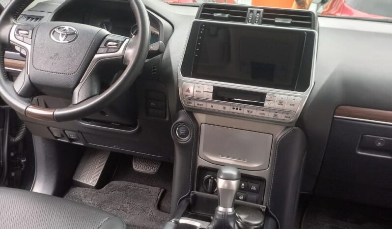 
								2023 Toyota Prado full									