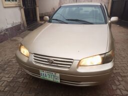 
										2002 Toyota Camry full									