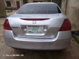 
										2007 Honda Accord full									