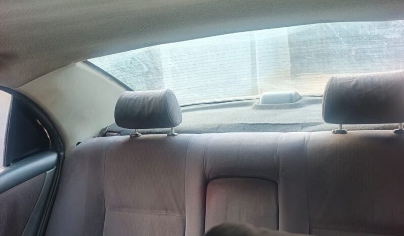 
								2004 Toyota Corolla full									