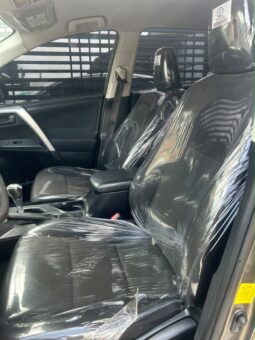 
										2015 Toyota RAV4 full									
