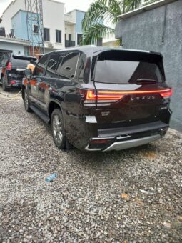 
										2024 Lexus LX600 full									