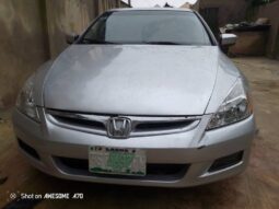 
										2007 Honda Accord full									
