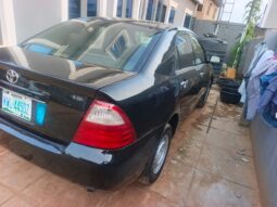 
										2004 Toyota Corolla full									