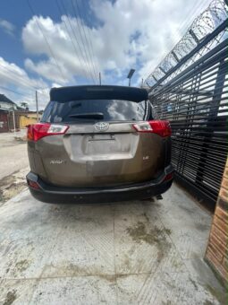 
										2015 Toyota RAV4 full									