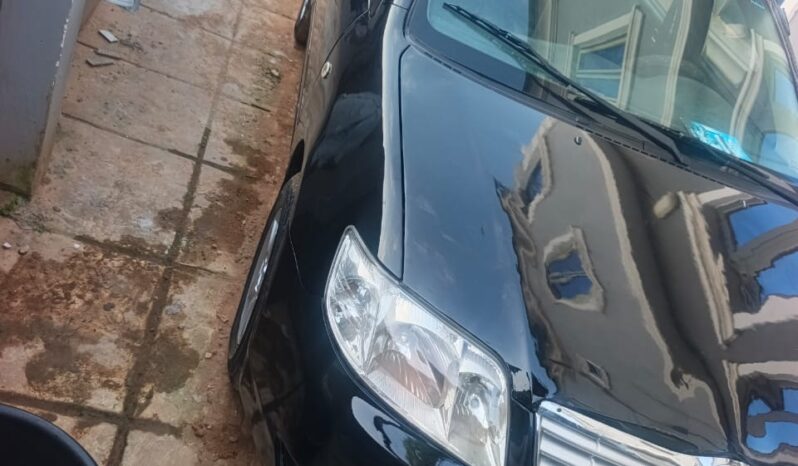 
								2004 Toyota Corolla full									