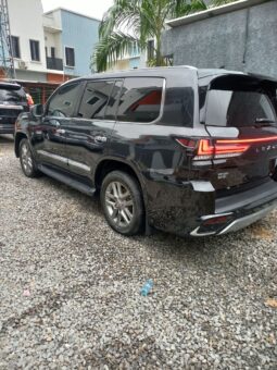 
										2024 Lexus LX600 full									