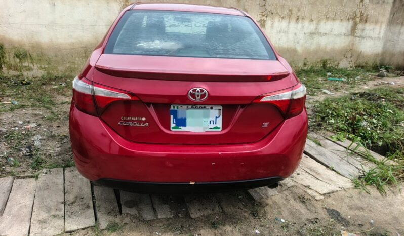 
								2015 Toyota Corolla full									