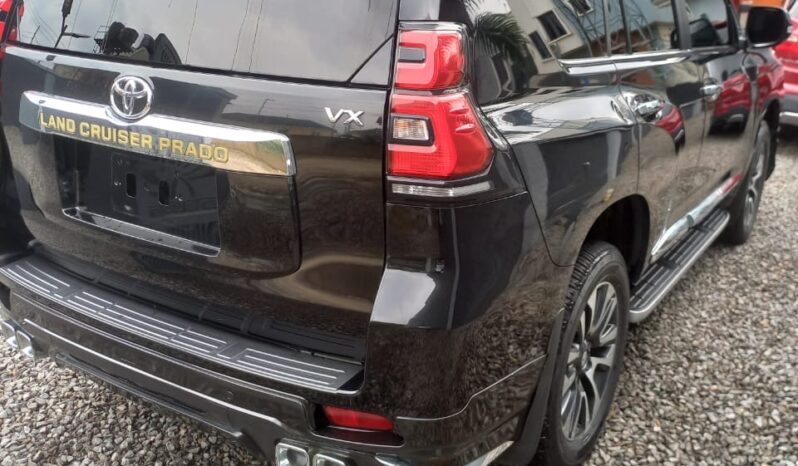 
								2023 Toyota Prado full									
