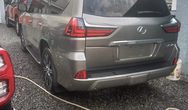 
								2018 Lexus LX570 full									