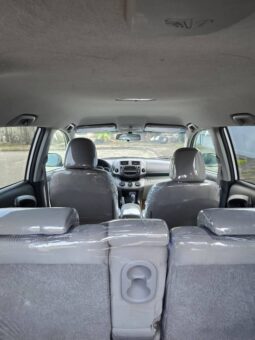 
										2010 Toyota RAV4 full									