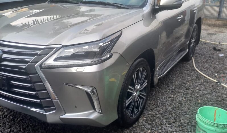 
								2018 Lexus LX570 full									