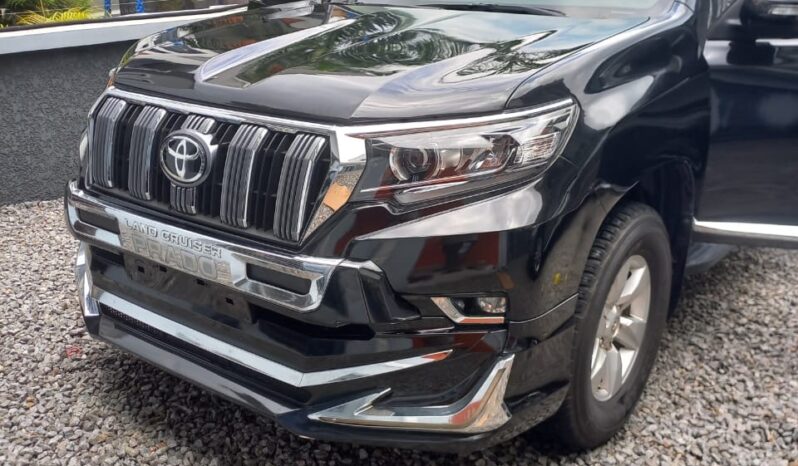 
								2020 Toyota Land Cruiser full									
