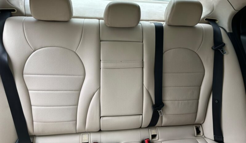 
								2015 Mercedes-Benz C300 full									