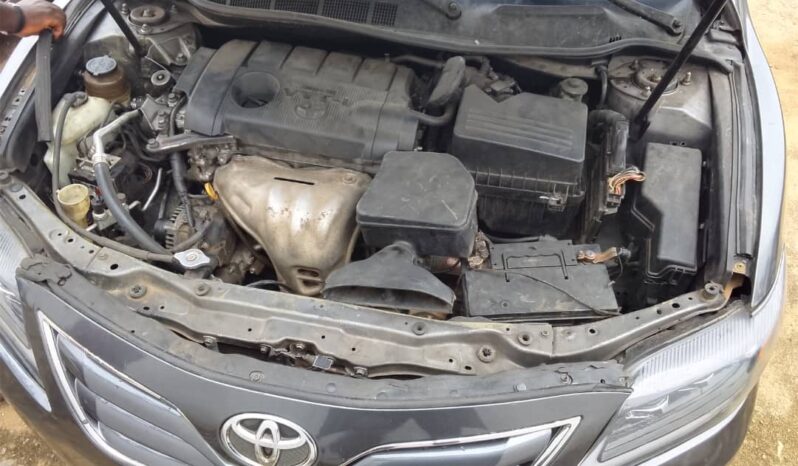 
								2010 Toyota Camry full									