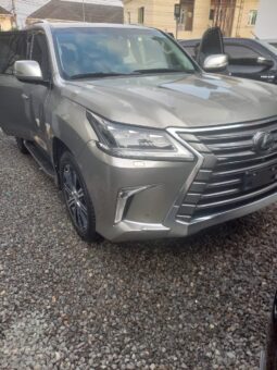 
										2018 Lexus LX570 full									