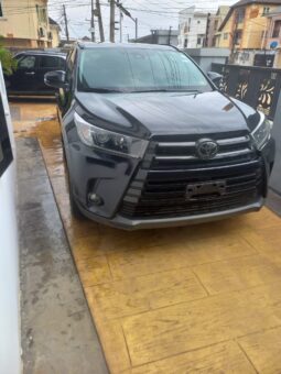 
										2019 Toyota Highlander full									