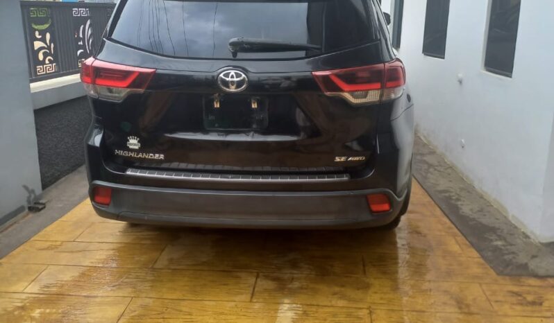 
								2019 Toyota Highlander full									