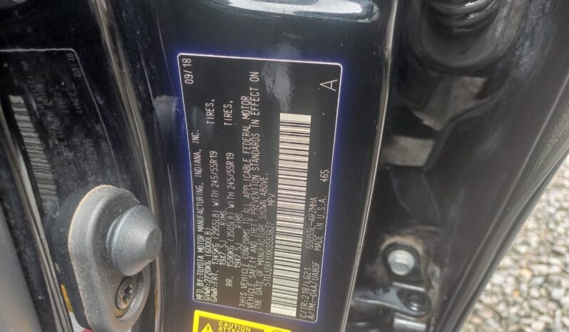 
								2019 Toyota Highlander full									