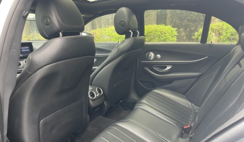 
								2017 Mercedes-Benz E 300 full									