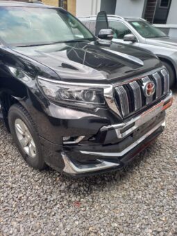 
										2020 Toyota Land Cruiser full									