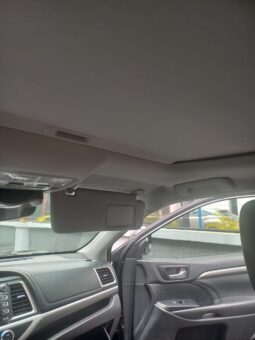
										2019 Toyota Highlander full									