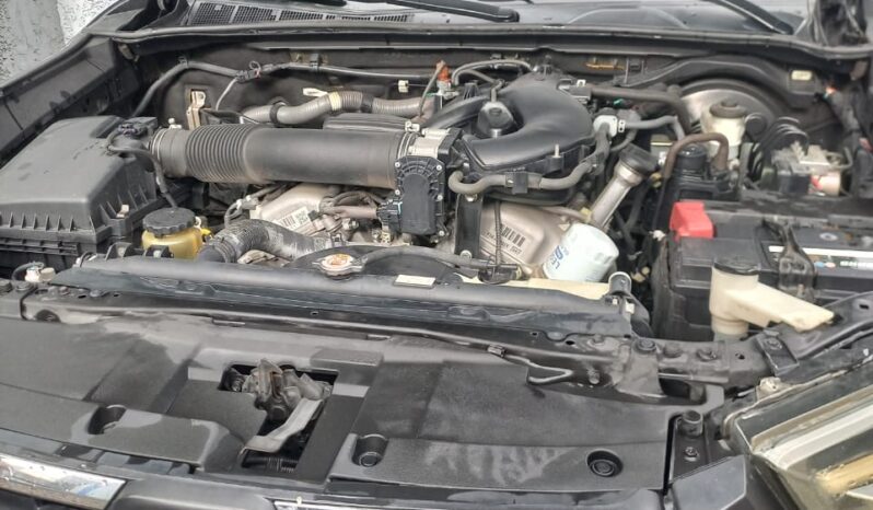 
								2022 Toyota Hilux full									