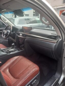 
										2018 Lexus LX570 full									