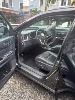 
										2019 Toyota Highlander full									