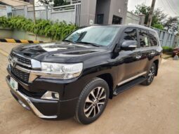 2019 Toyota Land Cruiser
