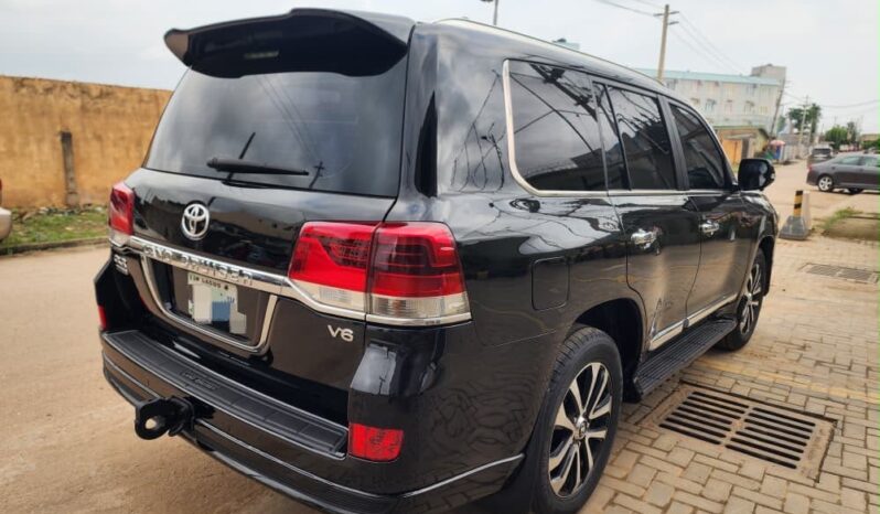 
								2019 Toyota Land Cruiser full									