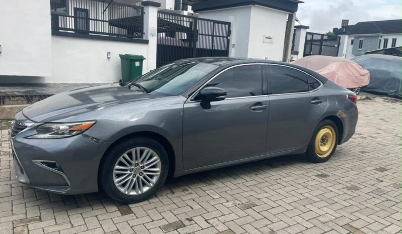 
								2014 Lexus ES350 full									