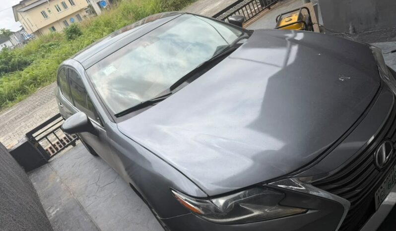 
								2014 Lexus ES350 full									