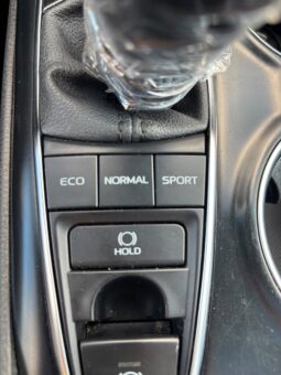 
										2021 Toyota Camry full									