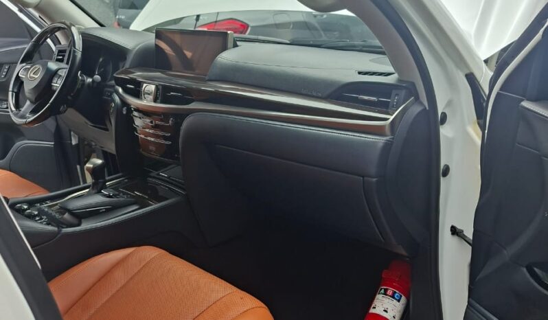 
								2020 Lexus LX570 full									