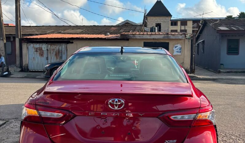 
								2021 Toyota Camry full									